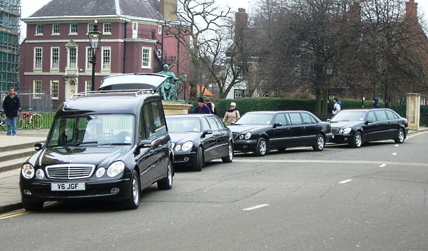 Funeral Directors and Pricing - Photo by Michael Bußmann