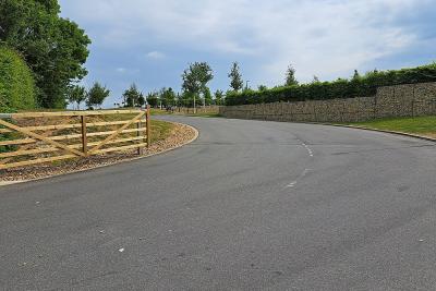 Cam Valley entrance way - turn to left