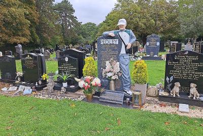 Widney Manor Cemetery amusing and personal headstone