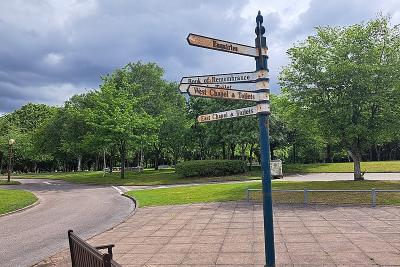 Streetly Crematorium - sign post in the car park